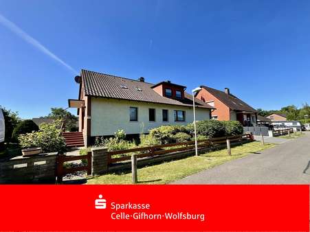 Impression Außen - Zweifamilienhaus in 29313 Hambühren mit 214m² kaufen