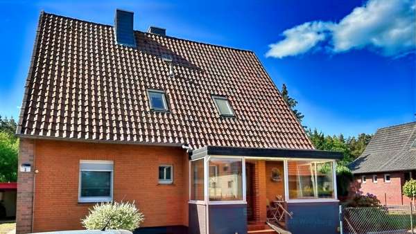 Eingang Haus - Einfamilienhaus in 29229 Celle mit 113m² kaufen