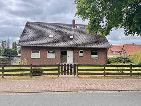 Außenansicht - Einfamilienhaus in 29348 Eschede mit 175m² kaufen