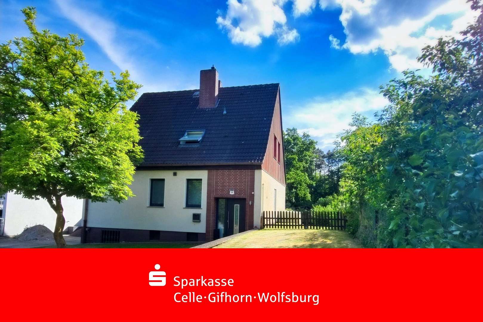 Außenansicht/ Zuwegung zum Haus Außenansicht/ Zuwegung zum Haus - Einfamilienhaus in 29313 Hambühren mit 126m² kaufen