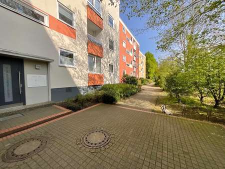 Häuserblock - Etagenwohnung in 38444 Wolfsburg mit 72m² kaufen