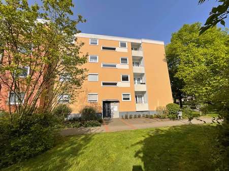 Wohnhaus - Etagenwohnung in 38444 Wolfsburg mit 72m² kaufen