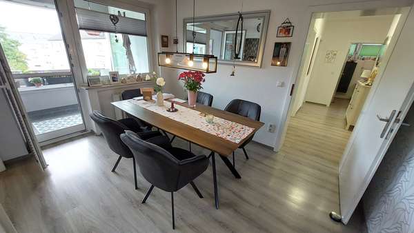 Impressionen Innen Impressionen Innen - Etagenwohnung in 29223 Celle mit 100m² kaufen
