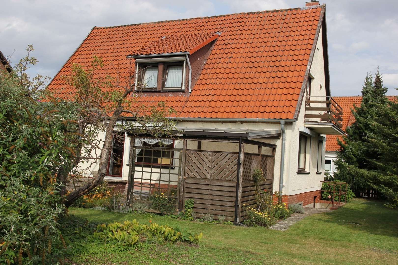 Gartenansicht - Einfamilienhaus in 29348 Eschede mit 125m² kaufen