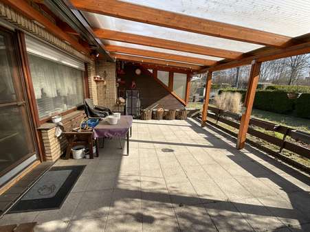 Terrasse - Einfamilienhaus in 38442 Wolfsburg mit 151m² kaufen