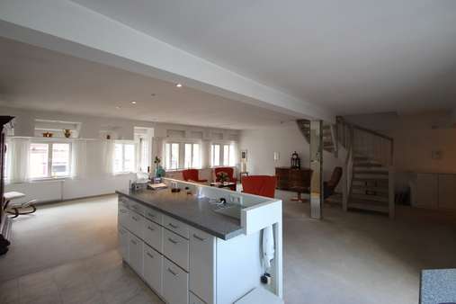 Impressionen "innen" - Maisonette-Wohnung in 29221 Celle mit 184m² kaufen