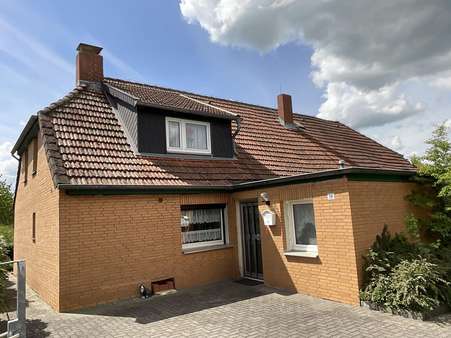 Hauseingang - Einfamilienhaus in 38442 Wolfsburg mit 160m² kaufen