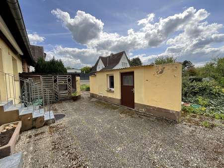 Rückansicht - Einfamilienhaus in 38442 Wolfsburg mit 160m² kaufen