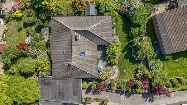 Außenansicht Außenansicht - Einfamilienhaus in 26125 Oldenburg mit 148m² kaufen