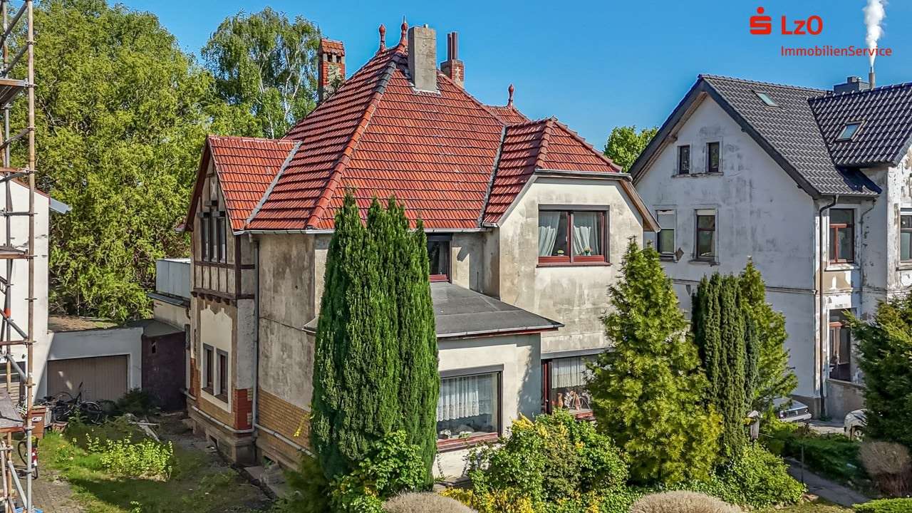 Außenansicht Außenansicht - Einfamilienhaus in 26954 Nordenham mit 234m² kaufen