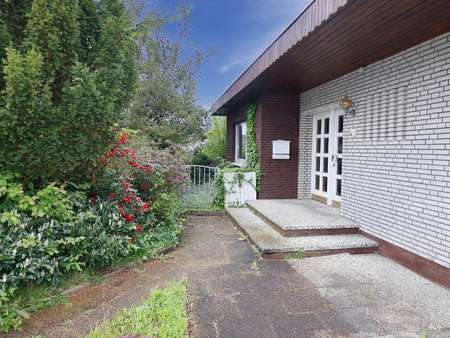 Haupteingang - Einfamilienhaus in 26683 Saterland mit 178m² kaufen