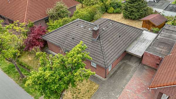Außenansicht Außenansicht - Bungalow in 26127 Oldenburg mit 90m² kaufen