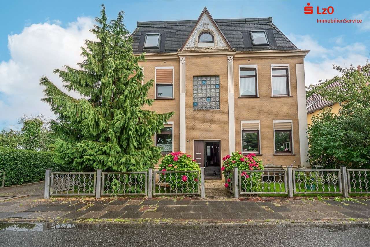 Außenansicht Außenansicht - Mehrfamilienhaus in 26954 Nordenham mit 281m² kaufen