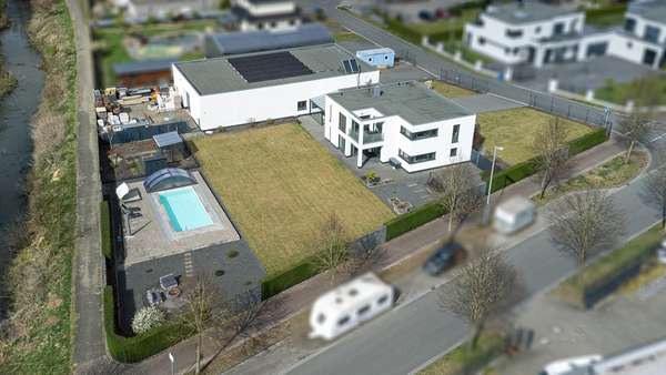 Luftbild - Sonstige in 49661 Cloppenburg mit 245m² kaufen