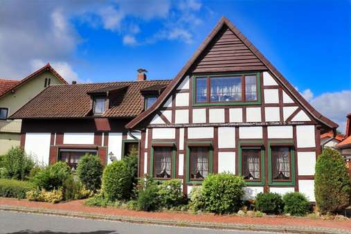 Einfamilienhaus mit historischer Fassade - Einfamilienhaus in 27243 Harpstedt mit 187m² kaufen