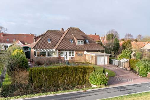 Außenansicht - Einfamilienhaus in 26434 Wangerland mit 192m² kaufen