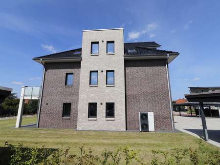 Außenansicht - Dachgeschosswohnung in 26169 Friesoythe mit 66m² kaufen