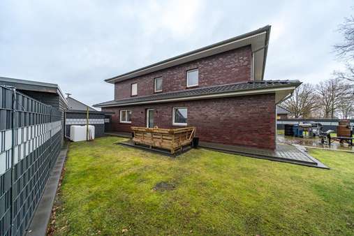 Außenansicht - Einfamilienhaus in 26689 Apen mit 297m² kaufen