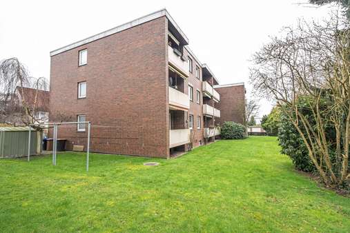 Seitenansicht - Etagenwohnung in 26316 Varel mit 62m² kaufen