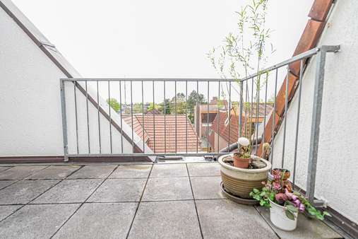 Loggia - Maisonette-Wohnung in 26316 Varel mit 138m² kaufen