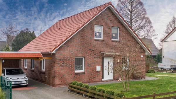 Außenanischt - Doppelhaushälfte in 26655 Westerstede mit 153m² kaufen