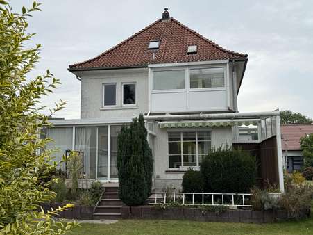 Außenansicht Außenansicht - Einfamilienhaus in 26121 Oldenburg mit 156m² kaufen