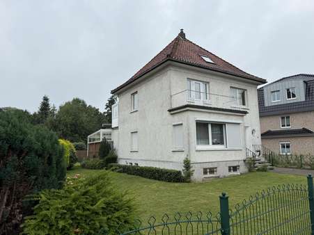 Außenansicht Außenansicht - Einfamilienhaus in 26121 Oldenburg mit 156m² kaufen