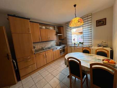 Küche im Erdgeschoss - Zweifamilienhaus in 49661 Cloppenburg mit 191m² kaufen