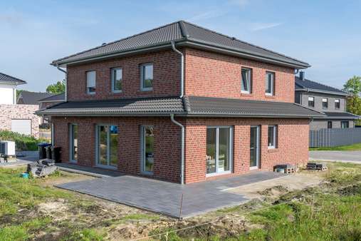null - Einfamilienhaus in 26655 Westerstede mit 154m² kaufen
