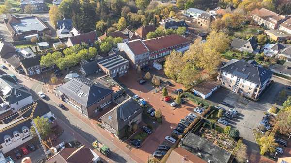Außenansicht - Bürohaus in 49624 Löningen mit 1452m² als Kapitalanlage günstig kaufen