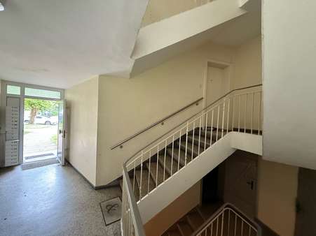 Treppenhaus Treppenhaus - Etagenwohnung in 26125 Oldenburg mit 46m² kaufen