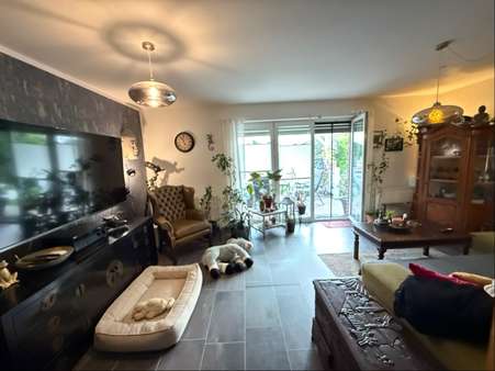 Mehrfamilienhaus in 49685 Emstek mit 242m² kaufen
