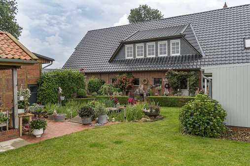 null - Einfamilienhaus in 49429 Visbek mit 294m² kaufen