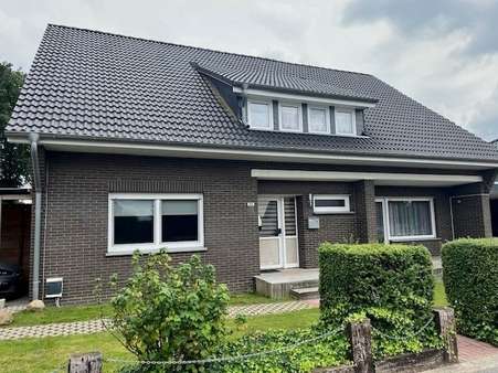 null - Zweifamilienhaus in 49429 Visbek mit 230m² kaufen
