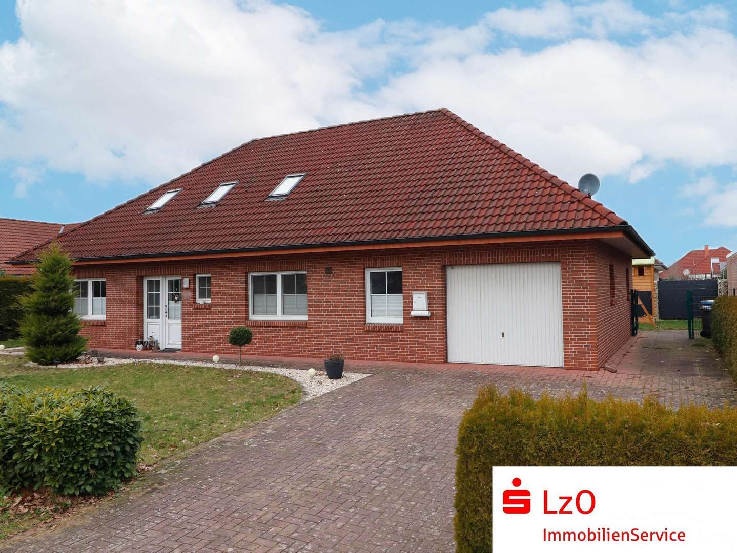 null - Bungalow in 26683 Saterland mit 171m² kaufen