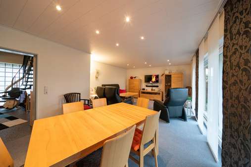 Wohn- und Esszimmer - Einfamilienhaus in 27777 Ganderkesee mit 139m² günstig kaufen