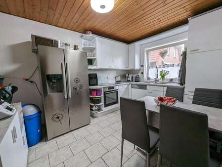 Küche - Einfamilienhaus in 26441 Jever mit 109m² günstig kaufen