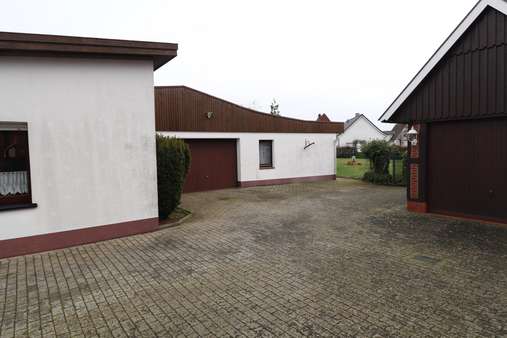 null - Bungalow in 49610 Quakenbrück mit 185m² günstig kaufen