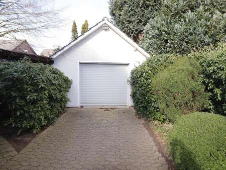 Garage mit Satteldach - Einfamilienhaus in 26169 Friesoythe mit 142m² günstig kaufen