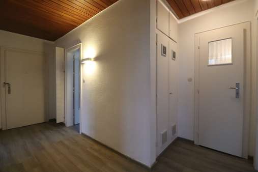 Flur - Etagenwohnung in 26131 Oldenburg mit 71m² kaufen