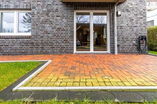 null - Erdgeschosswohnung in 26386 Wilhelmshaven mit 72m² günstig kaufen