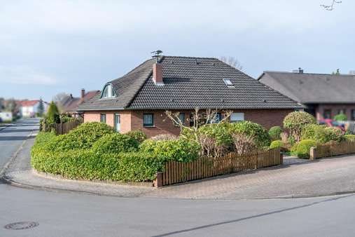 Außenansicht - Einfamilienhaus in 26655 Westerstede mit 163m² kaufen