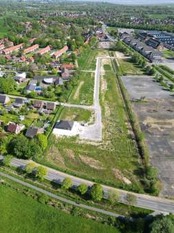 Drohnenaufnahmen Baugebiet Roffhausen - Grundstück in 26419 Schortens mit 606m² kaufen