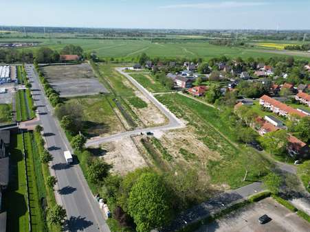 Drohnenaufnahmen Baugebiet Roffhausen - Grundstück in 26419 Schortens mit 605m² kaufen