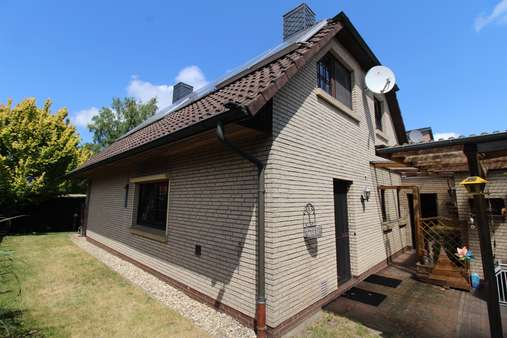 Photovoltaik- und Solaranlage - Einfamilienhaus in 26203 Wardenburg mit 113m² kaufen