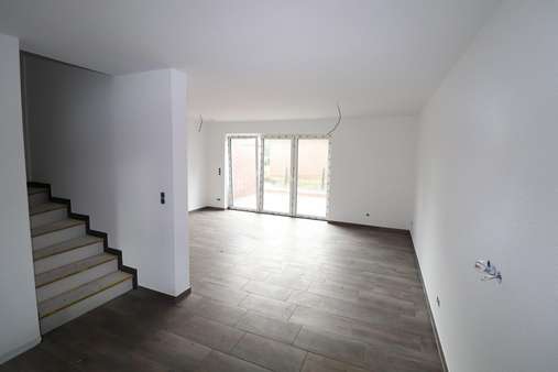 null - Reihenmittelhaus in 49681 Garrel mit 85m² als Kapitalanlage kaufen