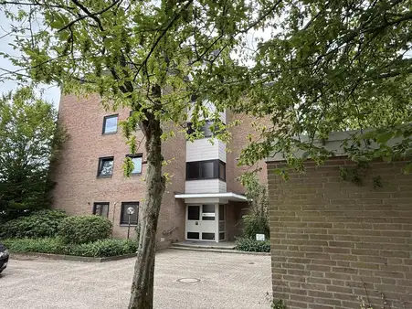 2-Zimmerwohnung im Gerichtsviertel!