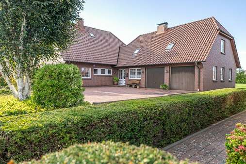 Außenansicht - Einfamilienhaus in 26345 Bockhorn mit 203m² kaufen