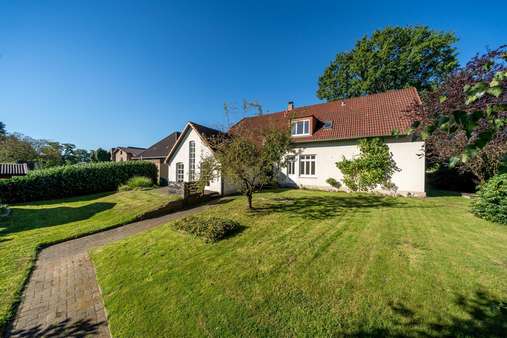 null - Zweifamilienhaus in 27753 Delmenhorst mit 261m² kaufen