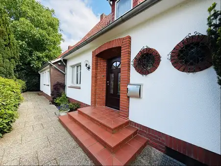 Oma's Häuschen in ruhiger Siedlungslage 